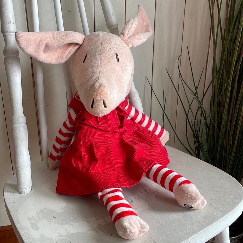 Olivia the Pig, pajama bag zippered, stuffed animal, Zoobies